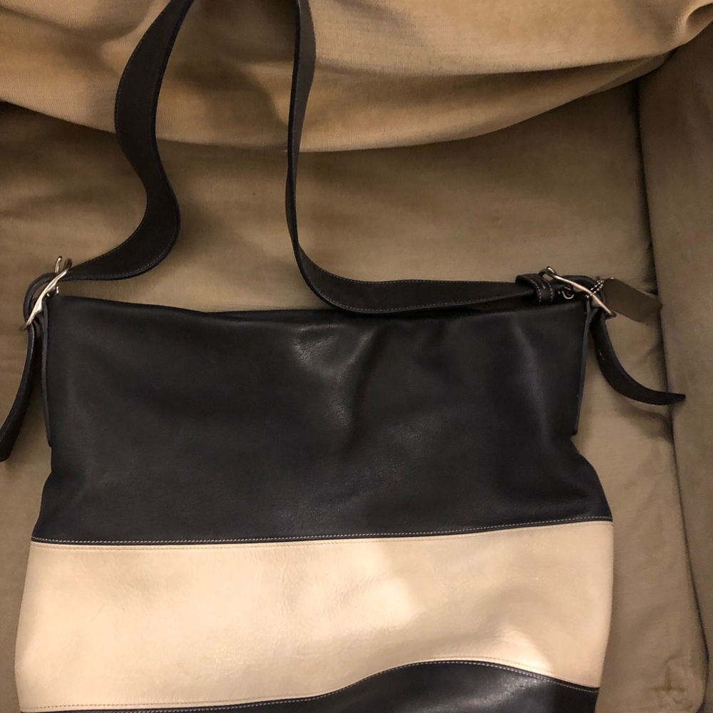 HOBO BAG - Picture 2 of 8